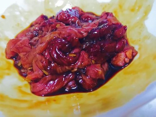 【牛肉炒芹菜】步骤4制作图解