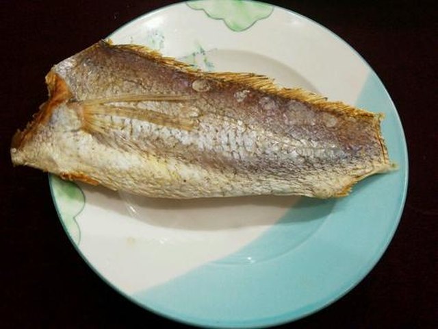 【咸鱼炒豆角】步骤1