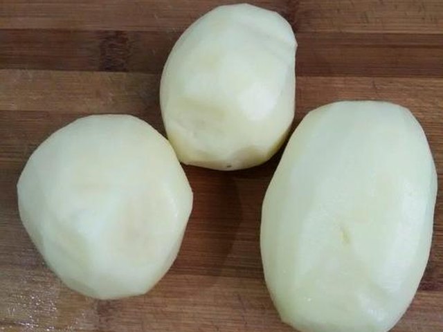【干煸土豆片】步骤1制作图解