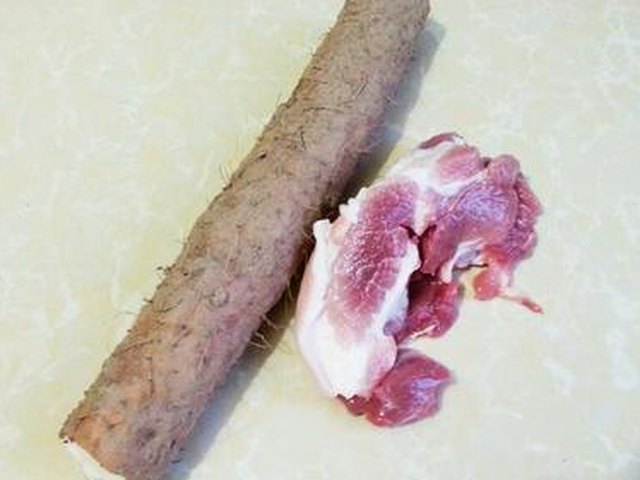 【肉丝炒山药】步骤1制作图解