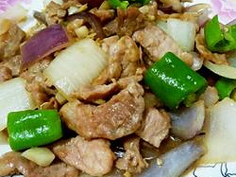 牛肉炒洋葱