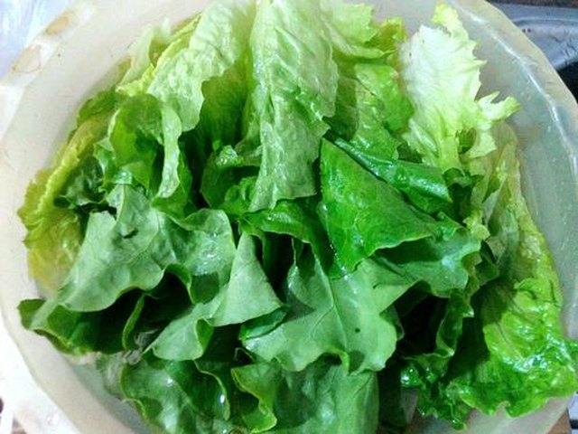 【蚝油香菇扒生菜】步骤1