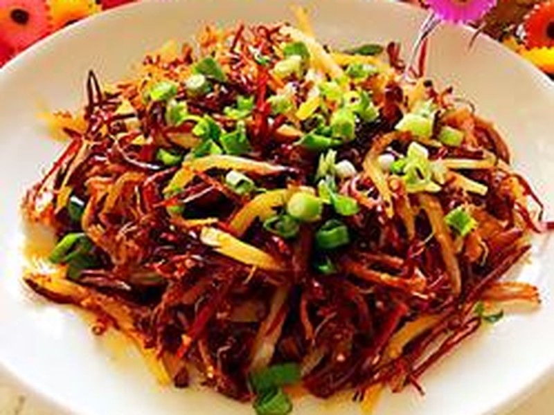 香辣干炸肉丝
