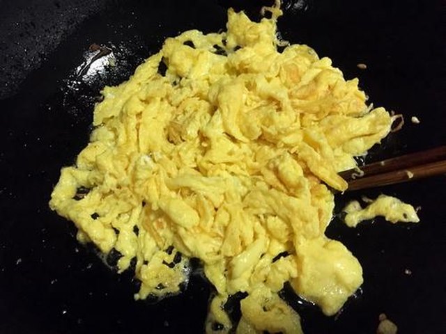 【蛋炒紫薯米】步骤2