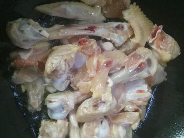 【土豆焖鸡】步骤4制作图解