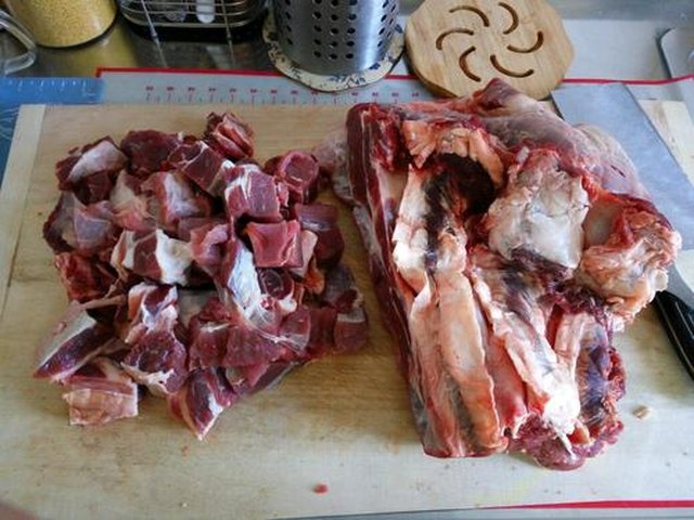 【正宗炖牛肉】步骤1
