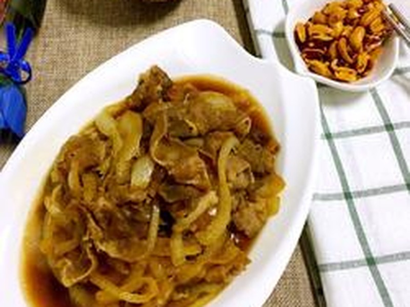 圆葱炒牛肉片