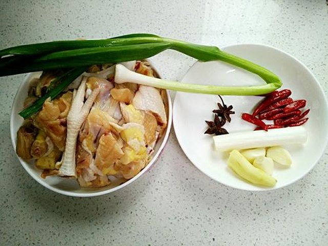 【啤酒鸡】步骤1制作图解