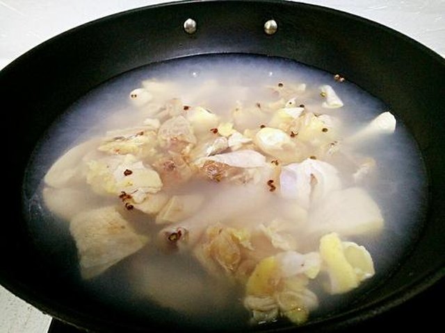 【啤酒鸡】步骤3制作图解