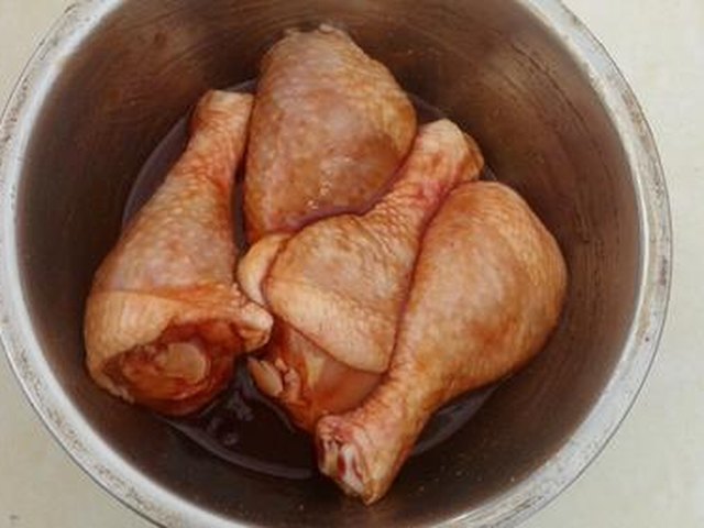 【鲜疏烤鸡腿】步骤2制作图解
