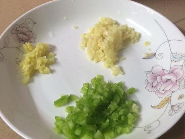 【椒盐虾】步骤2