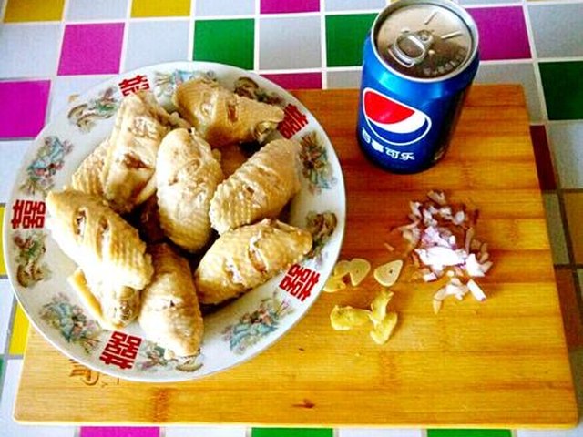 【可乐鸡翅】步骤2