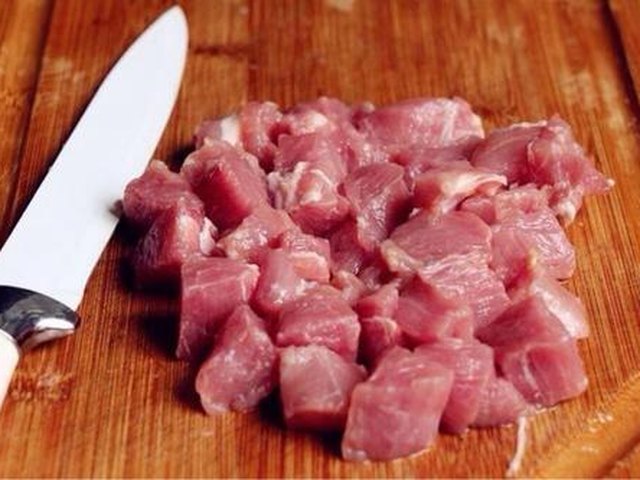 【菠萝咕噜肉】步骤2