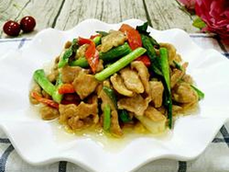 蒜苗炒肉