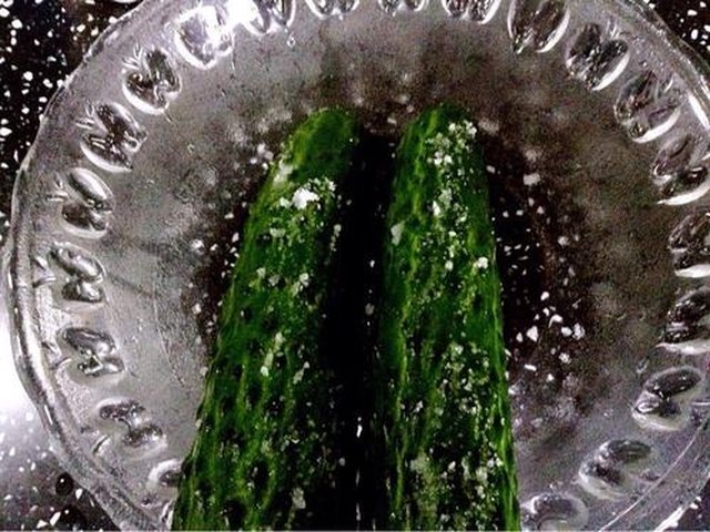 【节节高升 黄瓜酿虾仁时蔬】步骤2制作图解