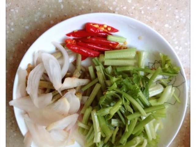 【爆炒鸡胗】步骤3