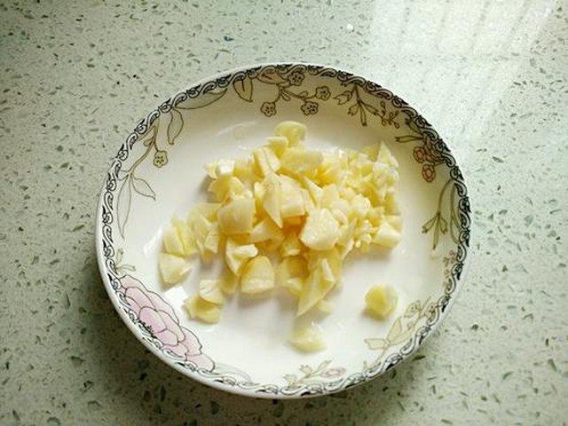 【剁椒炒土豆丝】步骤3制作图解