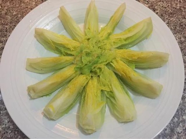 【蒜蓉粉丝娃娃菜】步骤2