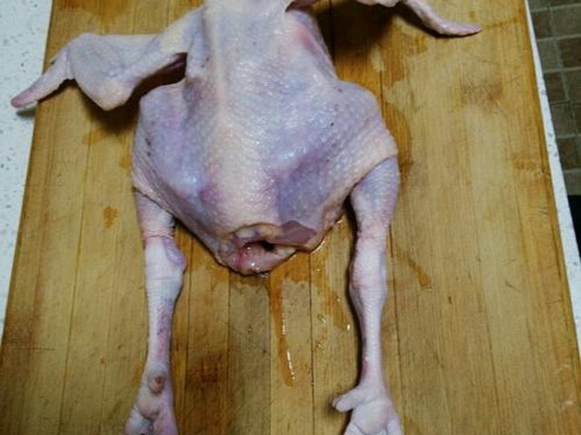 【蜜汁酱香鸡】步骤1制作图解