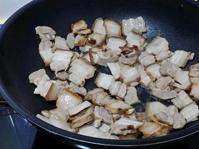【回锅肉】步骤4