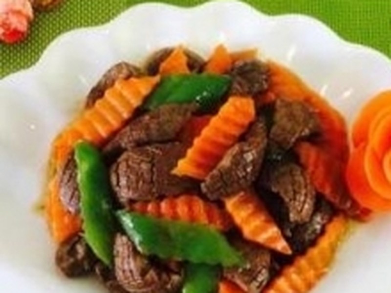 胡萝卜炒腰花