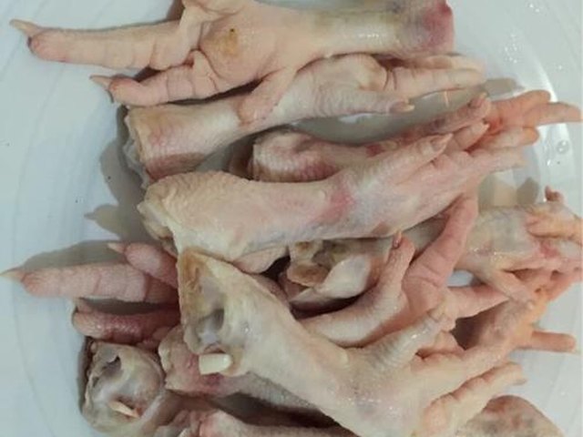【超快捷红烧鸡爪】步骤1