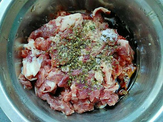 【缤纷牛肉串】步骤2