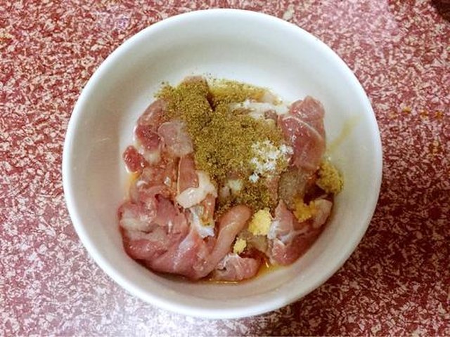 【白萝卜炒肉片】步骤2制作图解