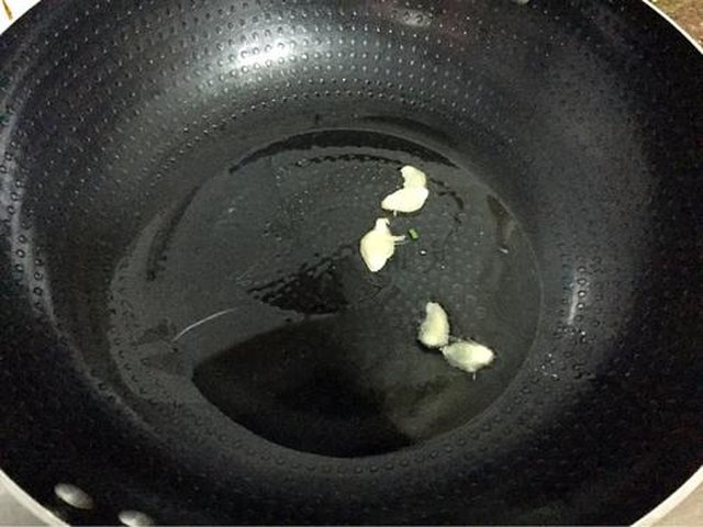 【白萝卜炒肉片】步骤3制作图解