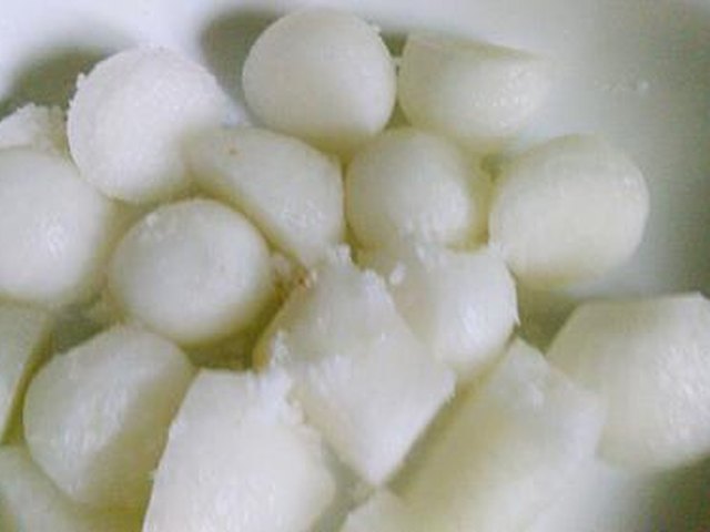 【肉丸子包白萝卜】步骤2制作图解