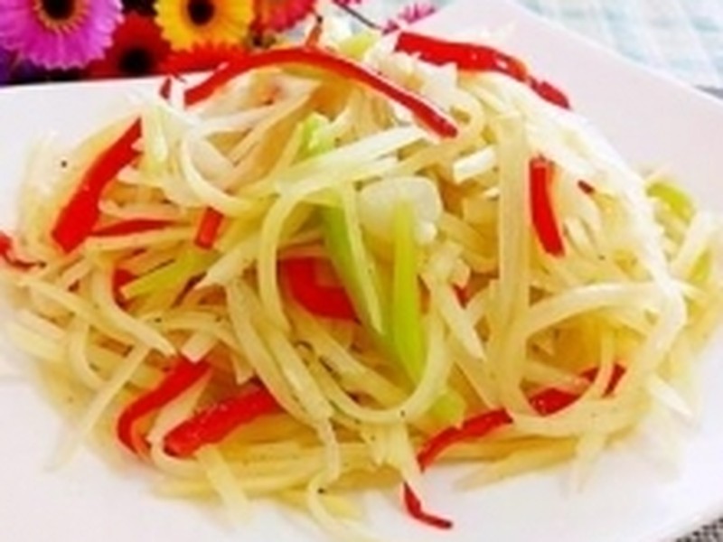 彩椒炒土豆丝