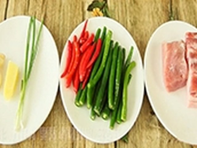 【农家小炒肉】步骤1