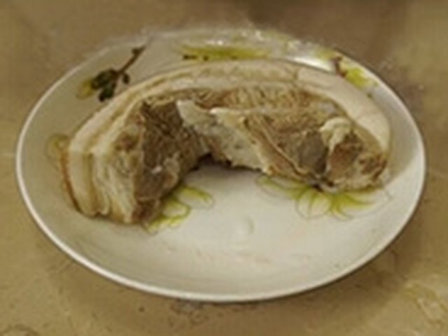 【回锅肉】步骤1