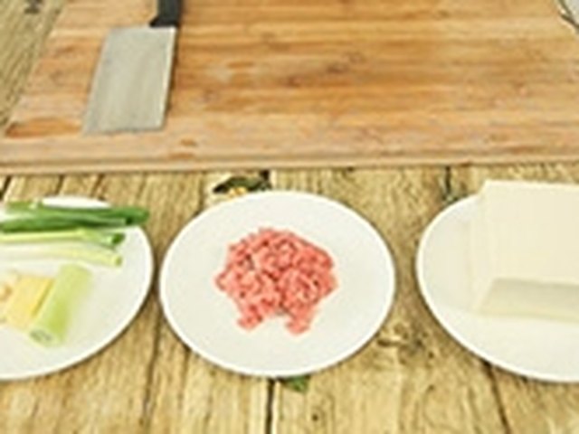 【麻婆豆腐】步骤1制作图解