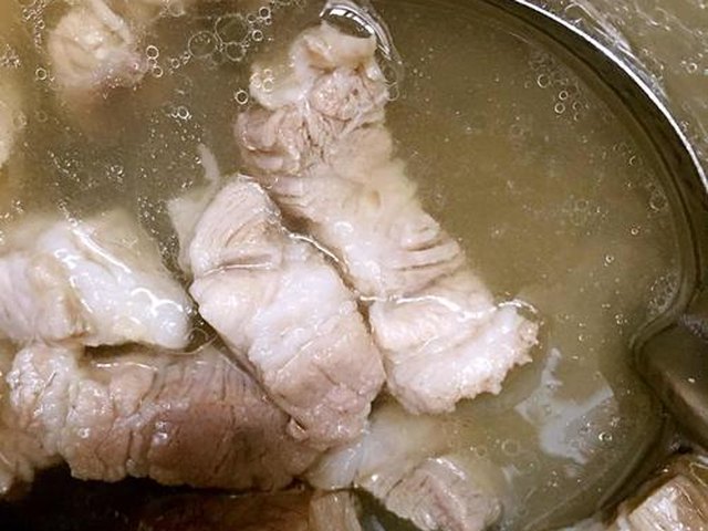 【西红柿牛腩】步骤1