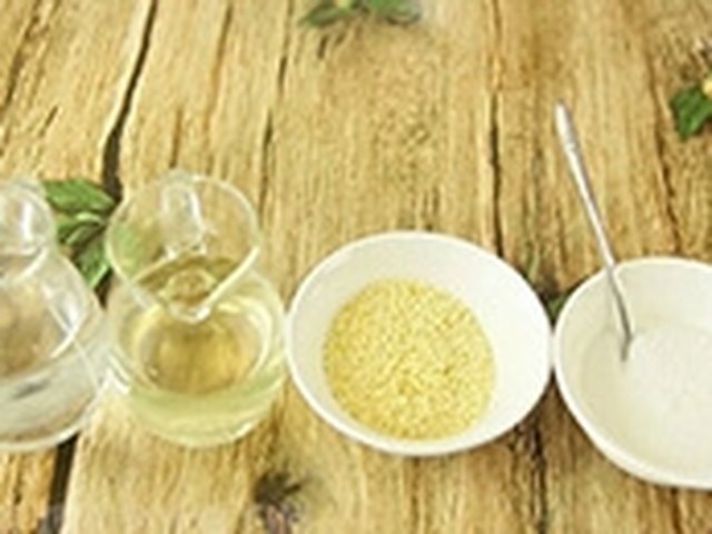 【酸辣土豆丝】步骤2制作图解