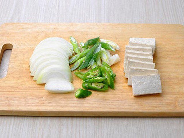 【猪肉泡菜汤】步骤4