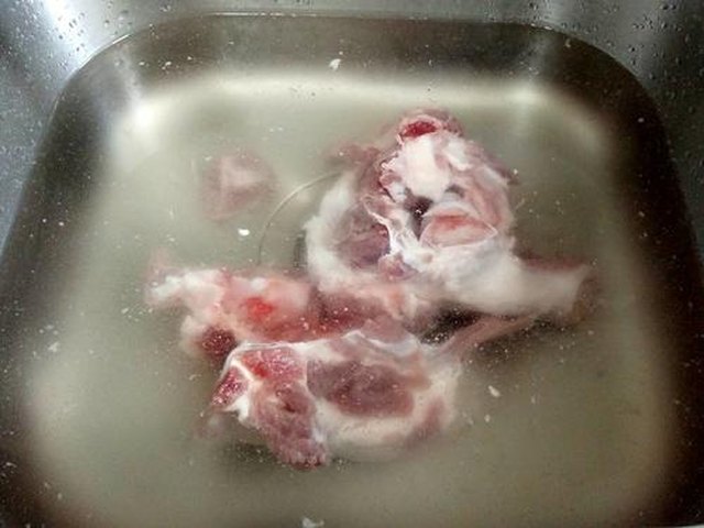 【骨头汤】步骤1
