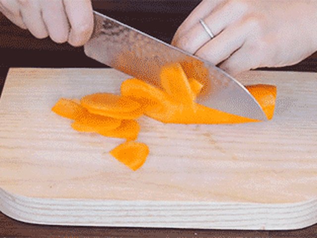 【紫菜包饭】步骤3