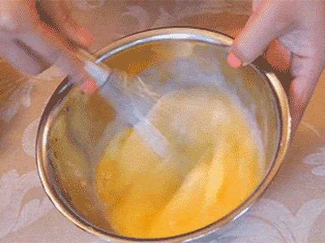 【西红柿炒蛋】步骤3制作图解