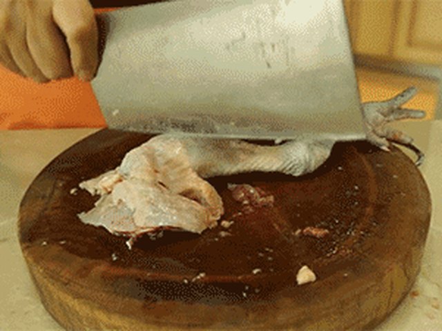 【清炖鸡汤】步骤1制作图解