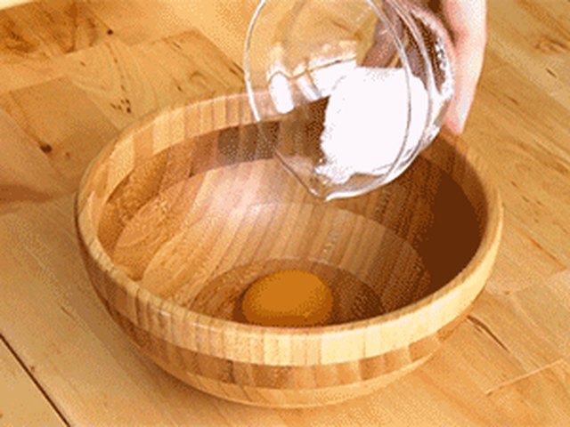【烤蛋糕】步骤1制作图解