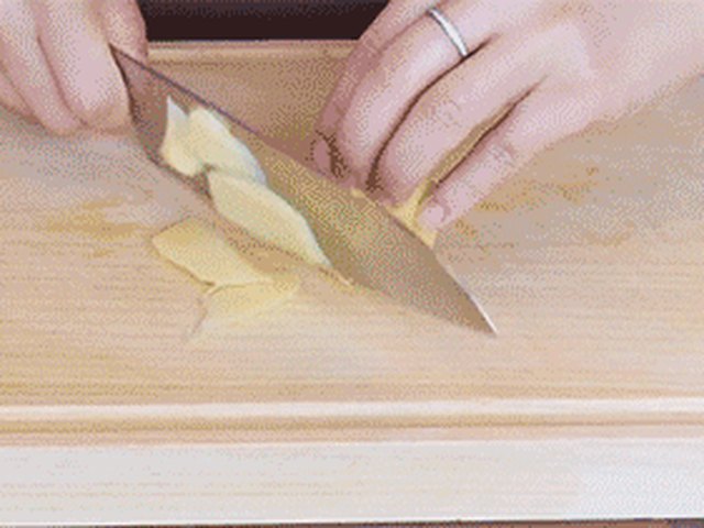 【土豆烧肉】步骤1制作图解