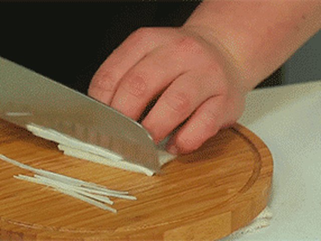 【京酱肉丝】步骤4制作图解