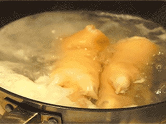 【酱猪蹄】步骤3