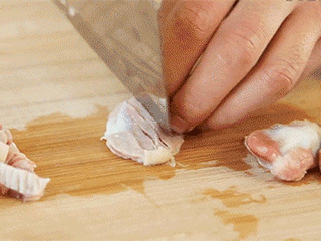 【酸豆角炒鸡胗】步骤1