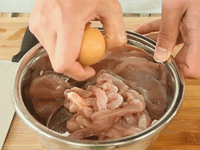 【椒盐排条】步骤4