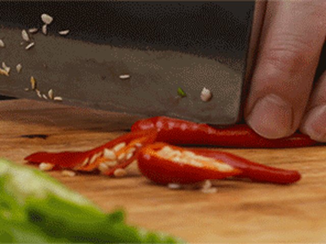 【盐煎肉】步骤3制作图解