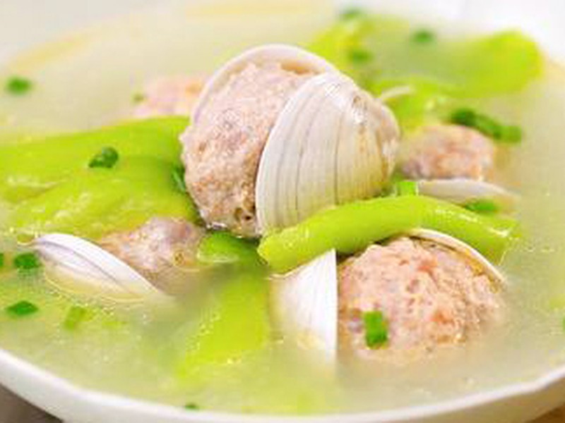 蛤蜊肉丸汤