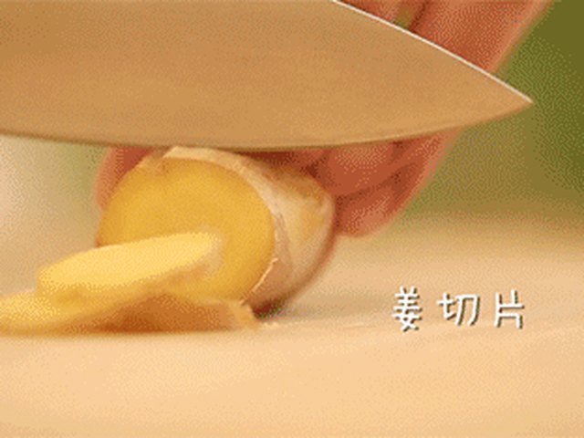 【莲藕排骨汤】步骤3